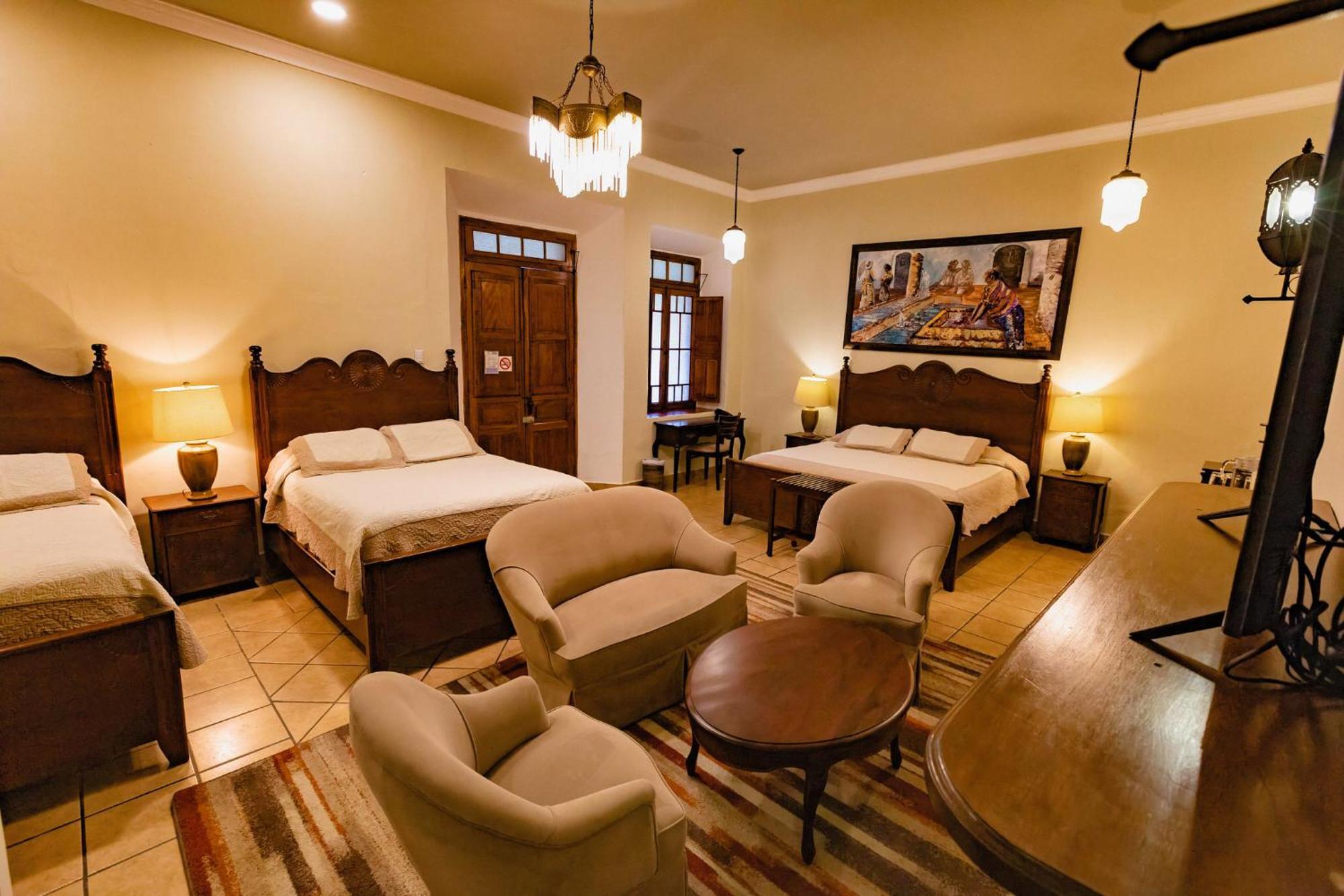 Hotel Aurora Antigua Kültér fotó